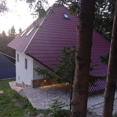 Druga Prica Деревянный коттедж Власич